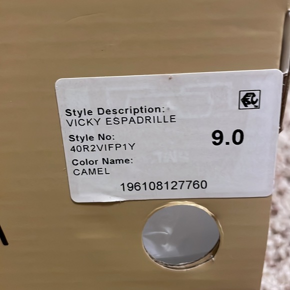 NWT - Michael Kors Bicky Espadrille; size 9; color: camel - Picture 7 of 7